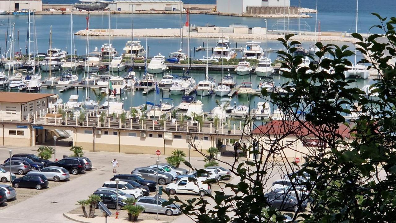 Casa Sveva Holiday Home Termoli Dış mekan fotoğraf