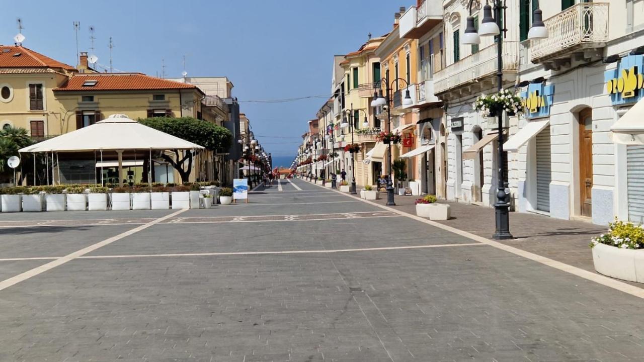 Casa Sveva Holiday Home Termoli Dış mekan fotoğraf